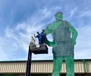 Lost and Found: Jolly Green Giant’s Arm